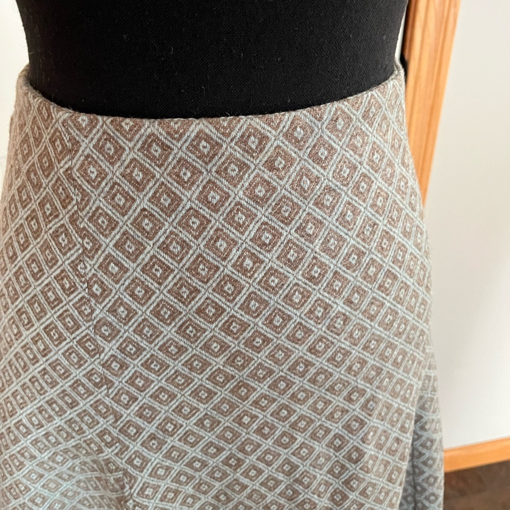 Boden A-Line Skirt in Gray Diamond Pattern - Picture 5 of 16